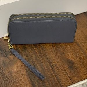 Gray double zip cellphone wallet with wristlet